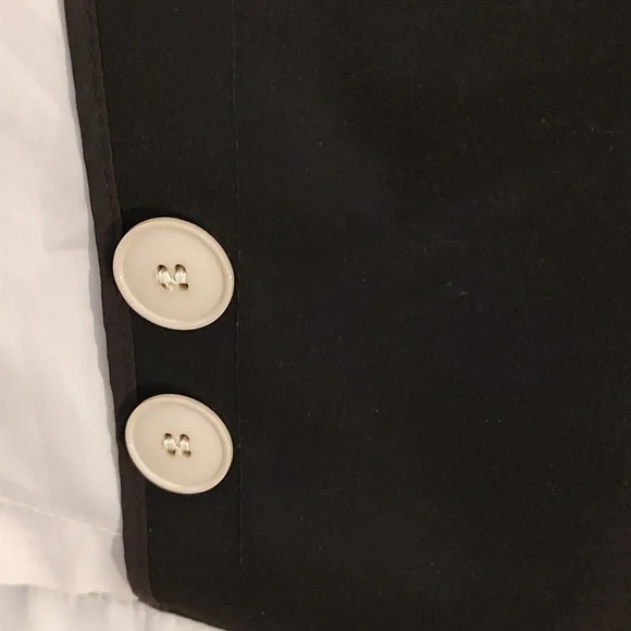 Cream & Black Vintage  Misty Harbor Mid Calf Length Trench Coat sz 14 W/ Belt - Picture 9 of 10